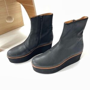 MM6 MAISON MARGIELA | 38.5 / 8 | La Garçonne Waxed Boot Platform Cracked Leather